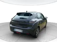 Usata Peugeot 208 Active 101 CV (74 kW) 2024 Nero Utilitaria