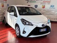 Usata Toyota Yaris Hybrid Business Edition 73 CV (53 kW) 2019 Bianco Berlina