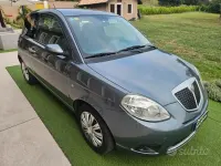 Usata Lancia Ypsilon 60 CV (44 kW) 2009 Grigio Utilitaria