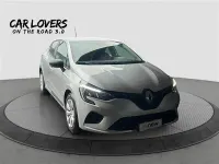 Usata Renault Clio V Life 91 CV (66 kW) 2022 Grigio chiaro Utilitaria