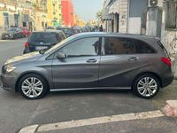 Usata Mercedes B180 Premium 109 CV (80 kW) 2012 Monovolume