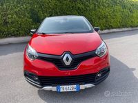 Usata Renault Captur Life 90 CV (66 kW) 2018 Rosso SUV