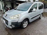 Usata Peugeot Partner Tepee Premium 112 CV (82 kW) 2010 Grigio Monovolume