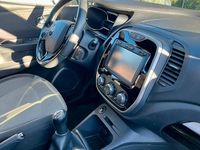 Usata Renault Captur 90 CV (66 kW) 2017 Grigio SUV