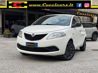 Usata Lancia Ypsilon Gold 70 CV (51 kW) 2018 Bianco Utilitaria