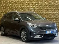 Usata Kia Niro 105 CV (77 kW) 2018 Grigio SUV