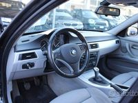 Usata BMW 320 Efficient Dynamics 177 CV (130 kW) 2009 Nero metallizzato Station wagon