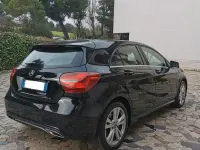 Usata Mercedes 180 109 CV (80 kW) 2017 Nero Berlina