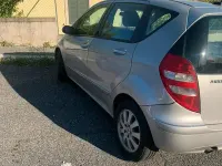 Usata Mercedes 180 109 CV (80 kW) 2008 Grigio Berlina