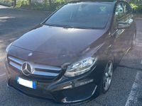 Usata Mercedes B200 Premium 136 CV (100 kW) 2015 Nero Monovolume