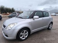 Usata Suzuki Swift GLX 2005 Grigio Berlina