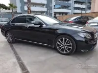 Usata Mercedes E200 116 CV (85 kW) 2017 Nero Berlina