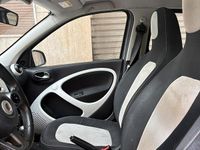 Begagnad Smart ForFour 2015 Grå Halvkombi