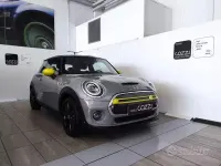 Usata Mini Cooper Coupé 75 kW (102 CV) 2020 Grigio Coupé