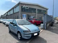 Usata Fiat Punto 80 CV (58 kW) 2003 Azzurro Utilitaria