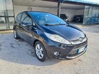 Usata Ford Fiesta Titanium 97 CV (71 kW) 2010 Nero Berlina