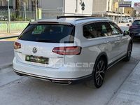 Usata VW Passat Alltrack Business 239 CV (175 kW) 2017 Bianco Station wagon