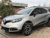 Usata Renault Captur Intens 90 CV (66 kW) 2015 Grigio SUV