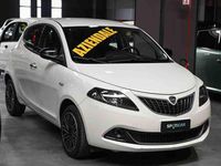 Usata Lancia Ypsilon Gold 69 CV (50 kW) 2022 Bianco Utilitaria