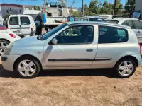 Usata Renault Clio II 100 CV (73 kW) 2004 Grigio Berlina