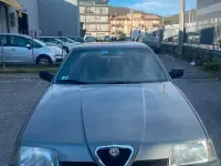Usata Alfa Romeo 164 145 CV (106 kW) 1990 Grigio Berlina