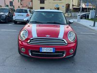 Käytetty Mini Cooper D 111 HP (81 kW) 2010 Punainen Viistoperä