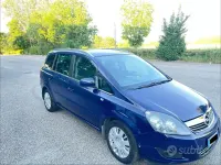 Usata Opel Zafira 94 CV (69 kW) 2012 Monovolume
