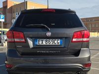 Usata Fiat Freemont Black Code 170 CV (125 kW) 2014 Grigio SUV