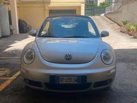 Usata VW New Beetle 105 CV (77 kW) 2008 Utilitaria