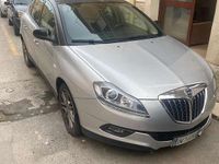 Usata Lancia Delta 120 CV (88 kW) 2009 Argento Utilitaria