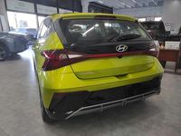 Usata Hyundai i20 101 CV (74 kW) 2023 Verde Utilitaria