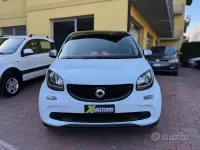 Usata Smart ForFour Proxy 71 CV (52 kW) 2015 Bianco Utilitaria