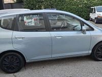 Usata Honda Jazz 77 CV (56 kW) 2005 Grigio Utilitaria