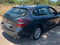 Usata Renault Laguna III 150 CV (110 kW) 2010 Grigio Station wagon