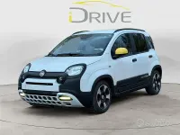 Nuova Fiat Panda Cross 69 CV (50 kW) 2025 Bianco Utilitaria