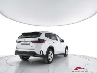 Käytetty BMW X1 197 HP (144 kW) 2023 Valkoinen Katumaasturi