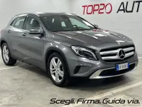 Usata Mercedes GLA200 136 CV (100 kW) 2014 Grigio SUV