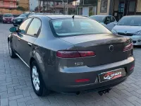 Usata Alfa Romeo 159 170 CV (125 kW) 2010 Beige Berlina