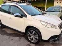 Usata Peugeot 2008 Allure 92 CV (67 kW) 2013 Bianco SUV