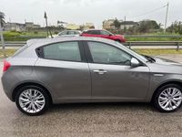 Usata Alfa Romeo Giulietta Super 119 CV (87 kW) 2017 Grigio Utilitaria