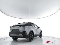 Nuova Subaru Uncharted 122 kW (167 CV) 2026 Grigio SUV