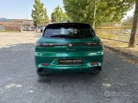 Usata Alfa Romeo Tonale 160 CV (117 kW) 2025 Verde SUV