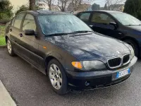 Usata BMW 320 Efficient Dynamics 150 CV (110 kW) 2002 Nero Berlina
