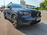 Usata Volvo XC40 R-Design 179 CV (131 kW) 2022 Blu/azzurro SUV