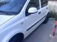 Usata Fiat Panda Active 69 CV (50 kW) 2012 Bianco Utilitaria