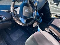 Usata Lancia Ypsilon Gold 80 CV (58 kW) 2014 Bianco Utilitaria