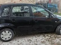 Usata Ford Fiesta 68 CV (50 kW) 2007 Nero Utilitaria