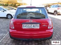 Usata Mini One D 88 CV (64 kW) 2006 Rosso Utilitaria