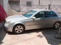 Usata Mercedes E270 177 CV (130 kW) 2003 Grigio Berlina