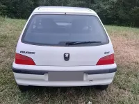 Usata Peugeot 106 60 CV (44 kW) 1997 Utilitaria